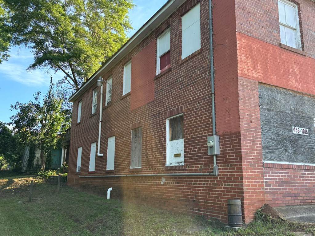 https://bt-photos.global.ssl.fastly.net/milledgeville/orig_boomver_1_56879-2.jpg