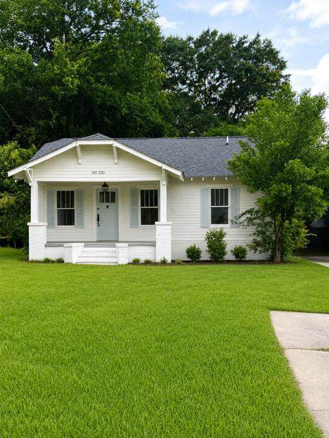 320 Elbert - Photo 1