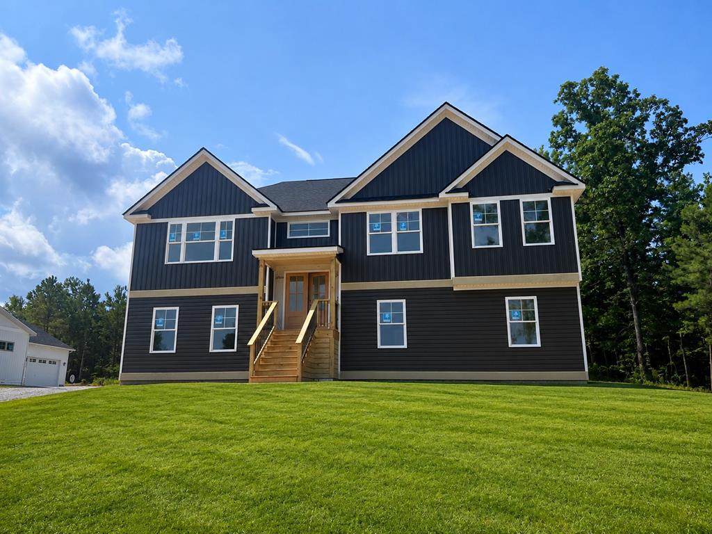 330 Lakeview - Photo 1