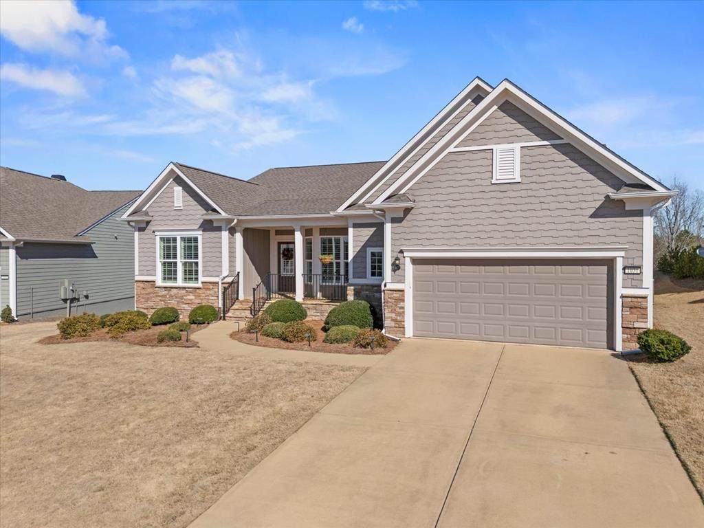 1031 Peachbelt St - Photo 1