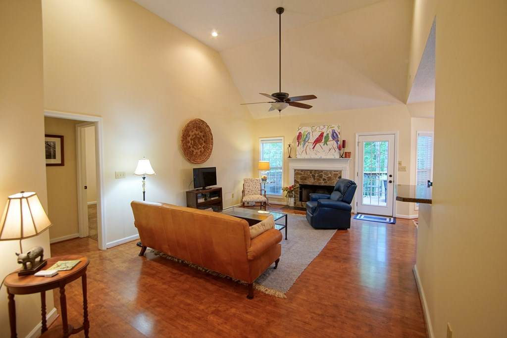https://bt-photos.global.ssl.fastly.net/milledgeville/orig_boomver_1_56941-2.jpg