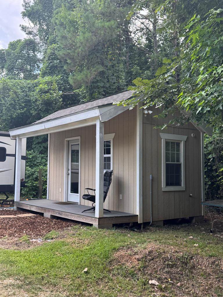370B Log Cabin Road - Photo 1