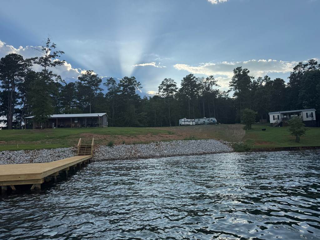 https://bt-photos.global.ssl.fastly.net/milledgeville/orig_boomver_1_57020-2.jpg