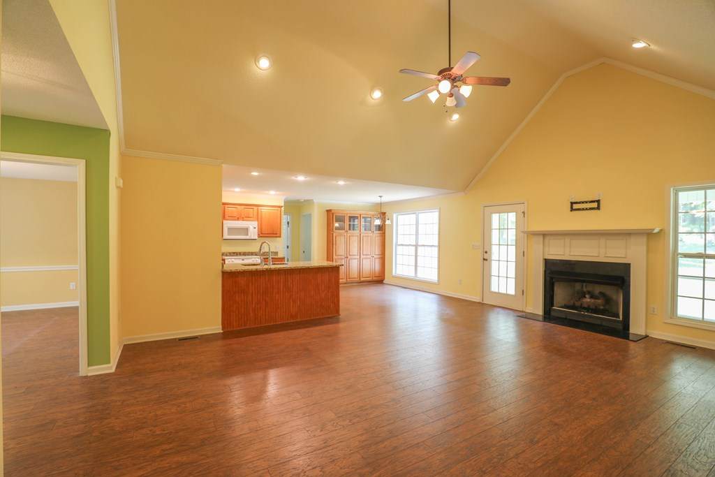 https://bt-photos.global.ssl.fastly.net/milledgeville/orig_boomver_1_57031-2.jpg