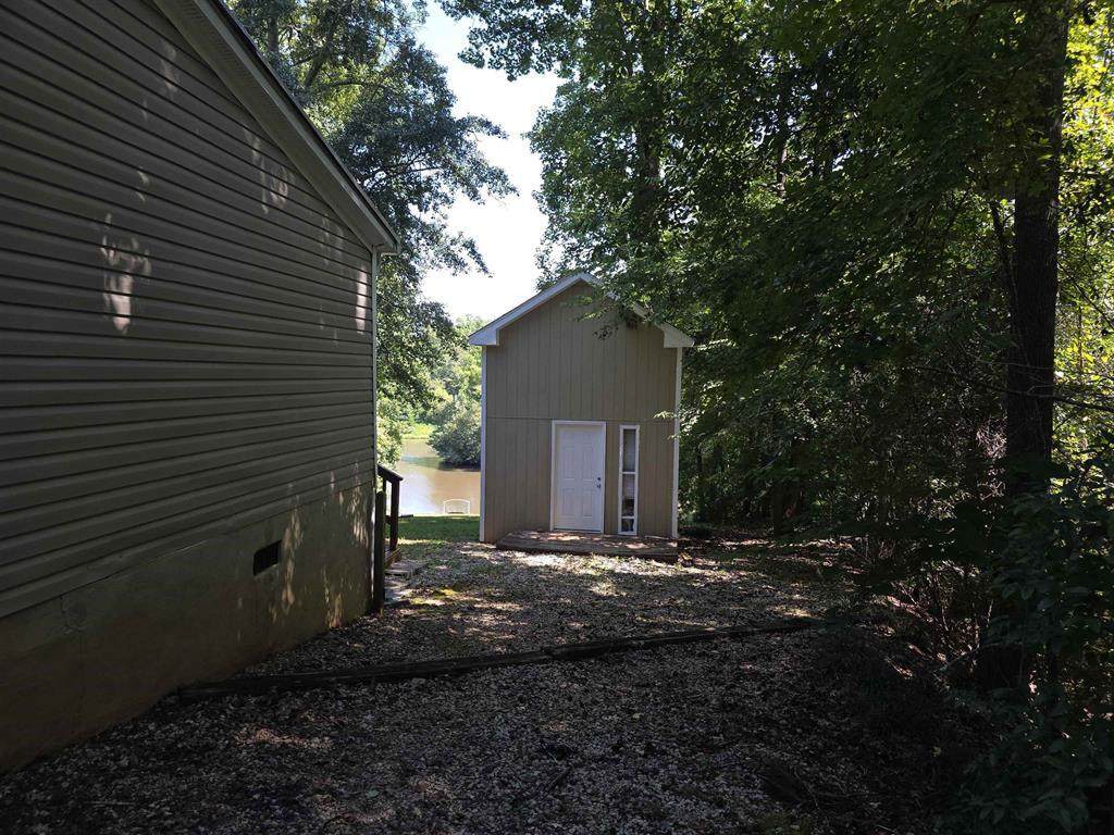 https://bt-photos.global.ssl.fastly.net/milledgeville/orig_boomver_1_57059-2.jpg