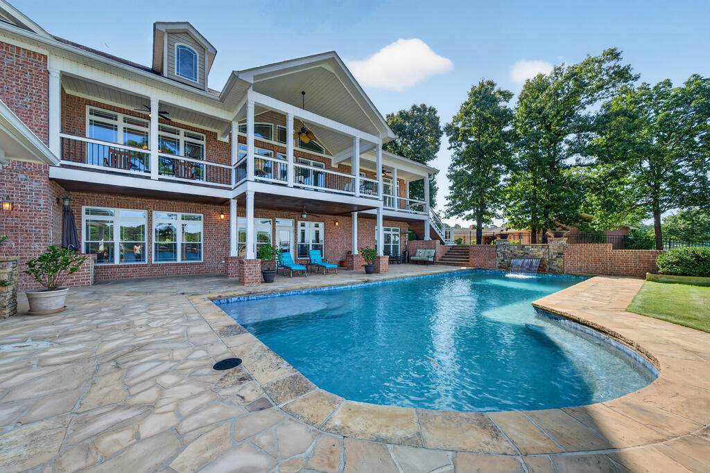 https://bt-photos.global.ssl.fastly.net/milledgeville/orig_boomver_1_57062-2.jpg