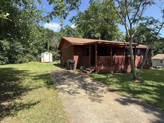 104 Crestview - Photo 1