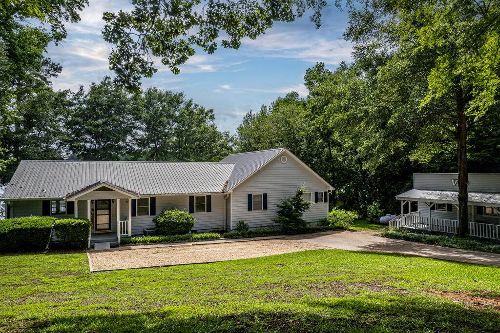https://bt-photos.global.ssl.fastly.net/milledgeville/orig_boomver_1_57094-2.jpg