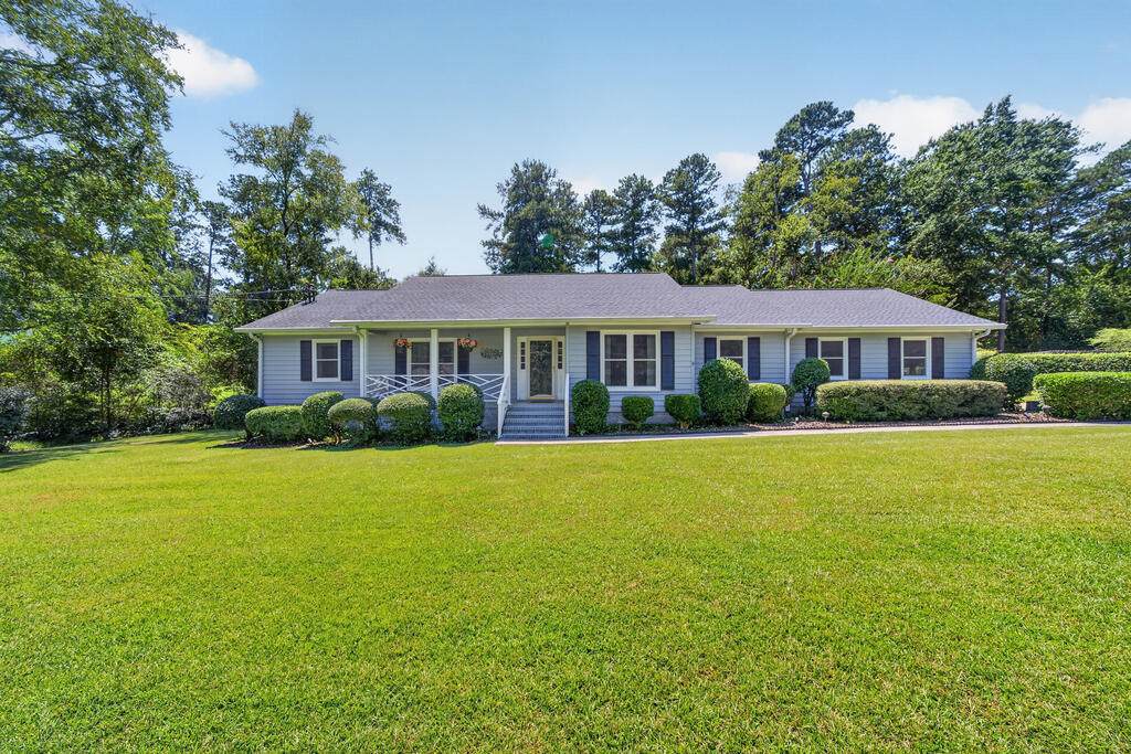 3631 Sussex Dr - Photo 1