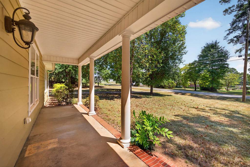 https://bt-photos.global.ssl.fastly.net/milledgeville/orig_boomver_1_57151-2.jpg