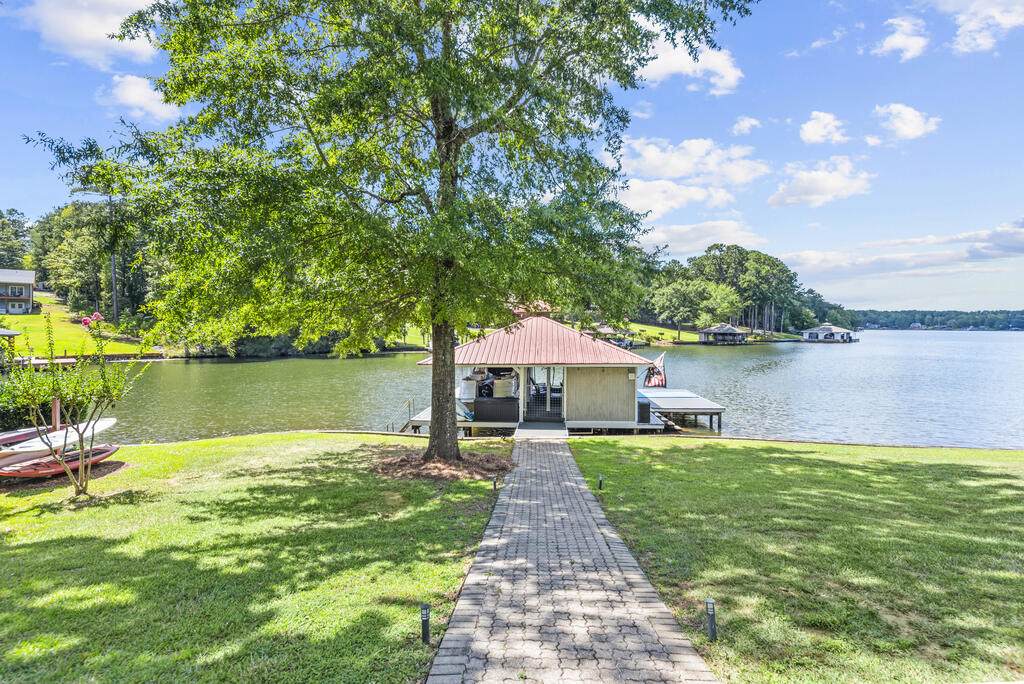 https://bt-photos.global.ssl.fastly.net/milledgeville/orig_boomver_1_57154-2.jpg