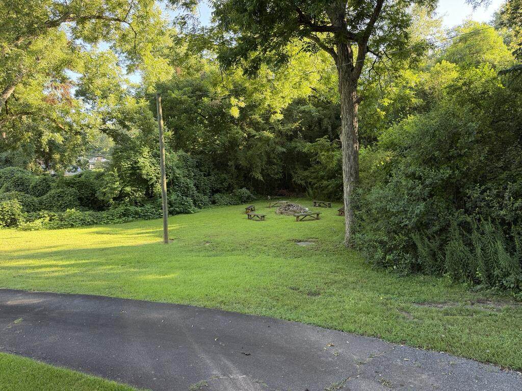 https://bt-photos.global.ssl.fastly.net/milledgeville/orig_boomver_1_57162-2.jpg