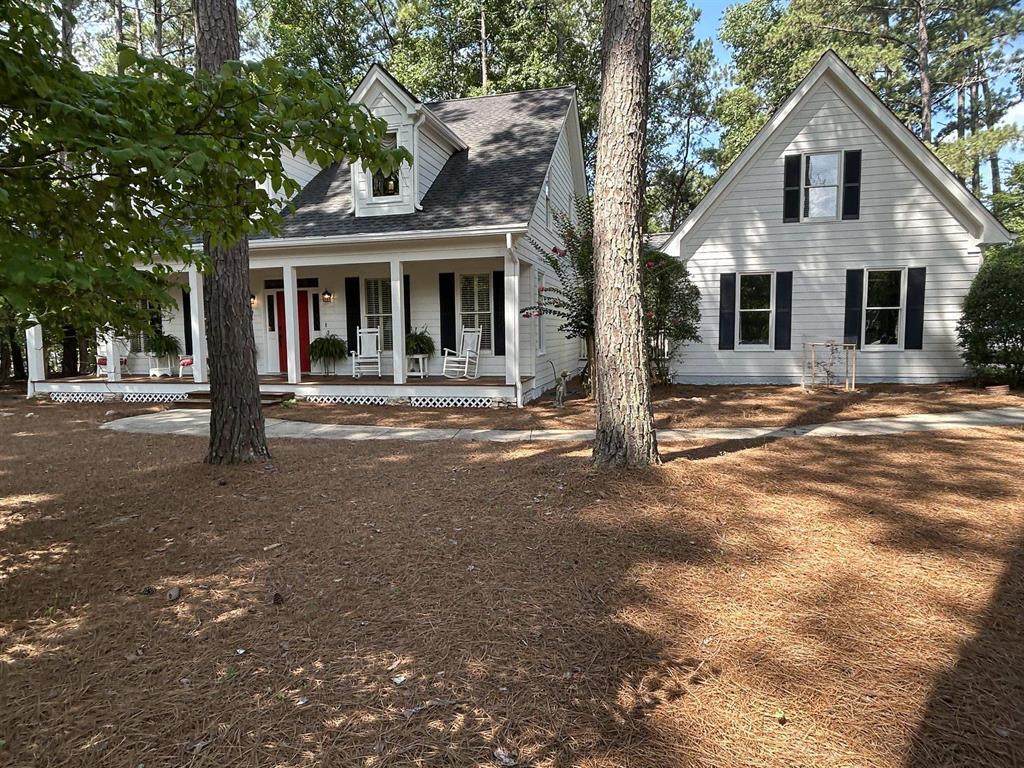 1011 Spyglass Hill - Photo 1