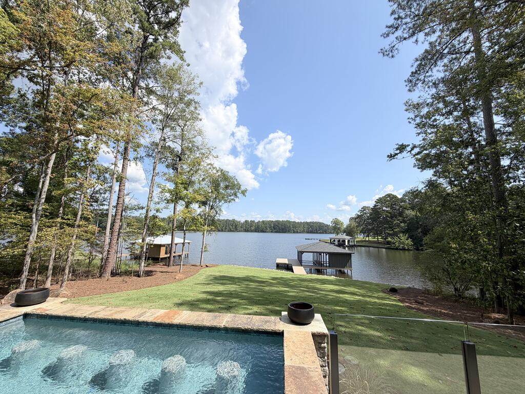 https://bt-photos.global.ssl.fastly.net/milledgeville/orig_boomver_1_57214-2.jpg