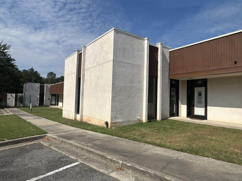 187 Roberson Mill Rd. Unit 106 - Photo 1