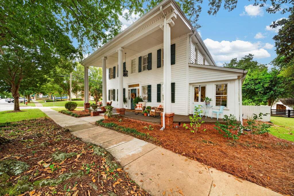 https://bt-photos.global.ssl.fastly.net/milledgeville/orig_boomver_1_57245-2.jpg