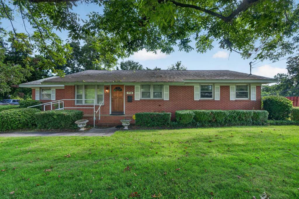 114 Asbell Street - Photo 1