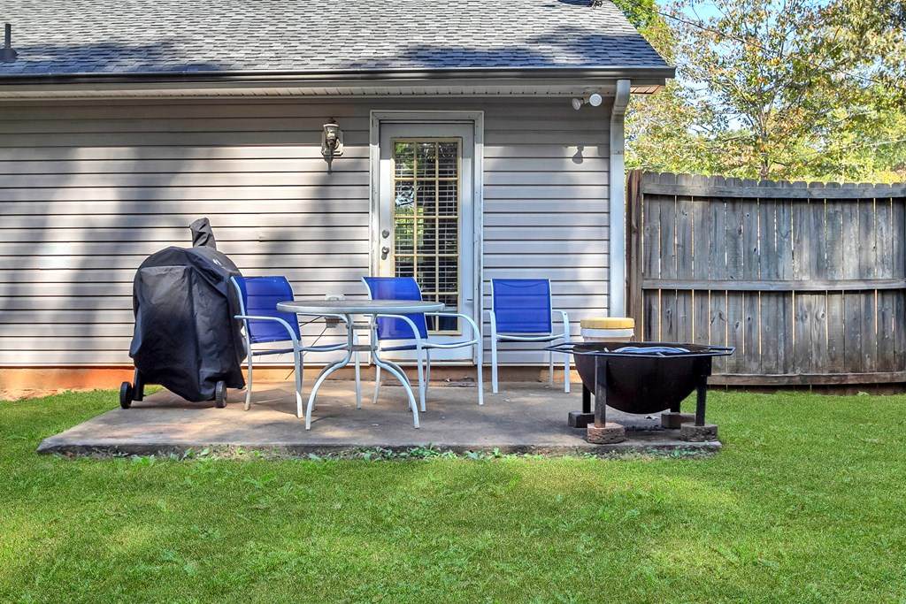 https://bt-photos.global.ssl.fastly.net/milledgeville/orig_boomver_2_50860-2.jpg