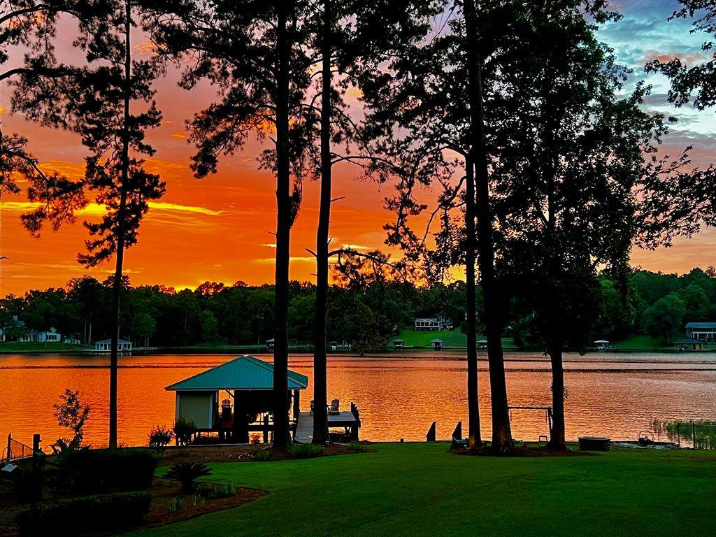 https://bt-photos.global.ssl.fastly.net/milledgeville/orig_boomver_2_52322-2.jpg