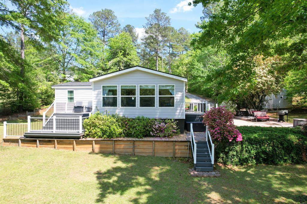 153 Edgewater Dr. - Photo 1