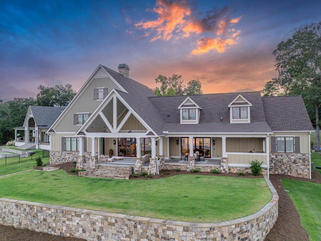 205 Lakecrest Dr - Photo 1