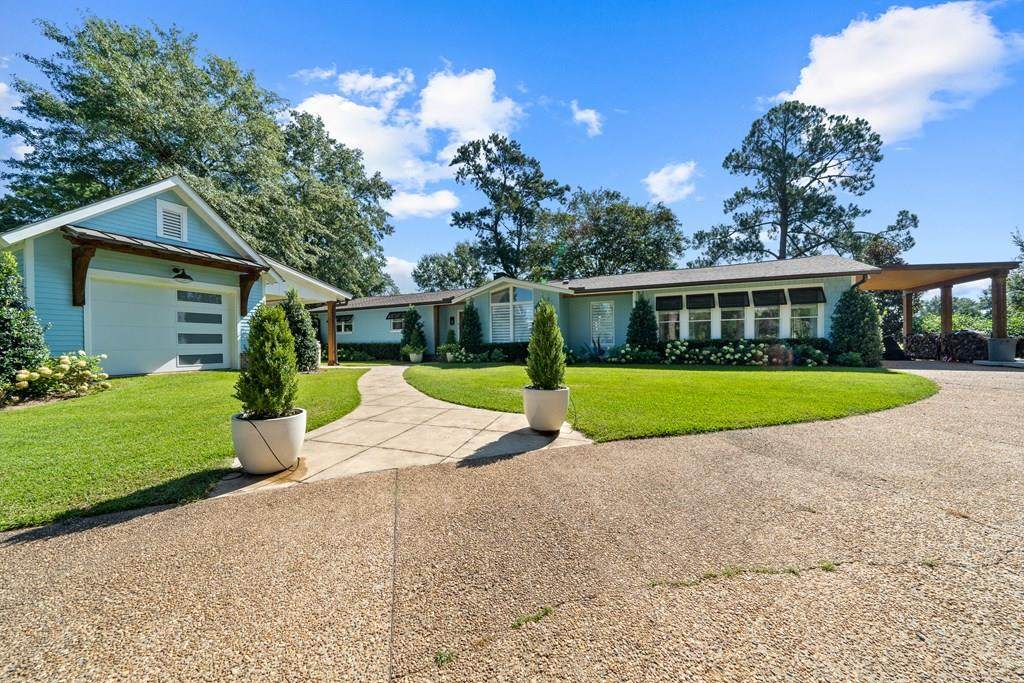 113 Island View Drive - Photo 1