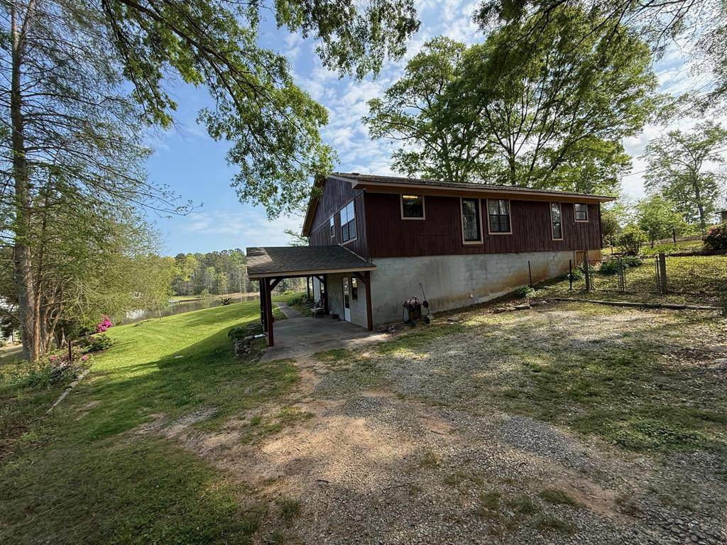 115 Harbour Point - Photo 1