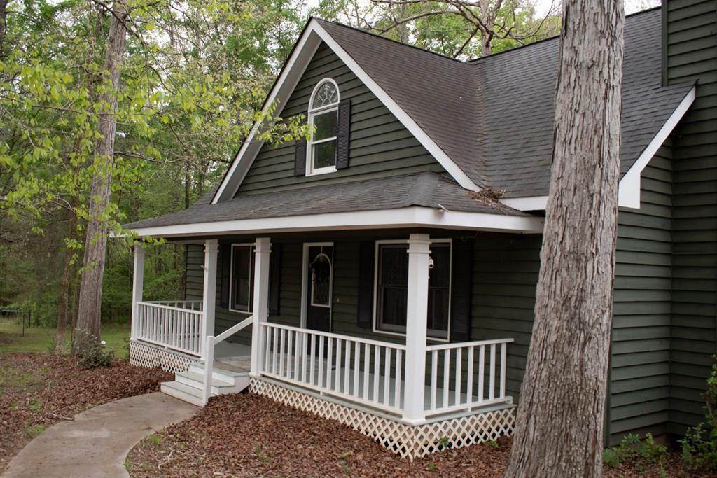 131 Carriage Court - Photo 1