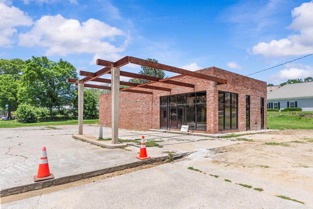 4800 Lamb Ave - Photo 1