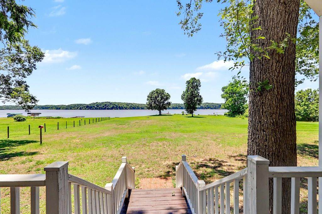 1691 Arrowhead Road - Photo 1