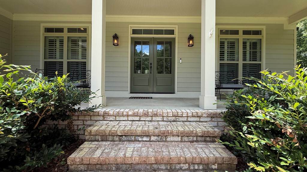 https://bt-photos.global.ssl.fastly.net/milledgeville/orig_boomver_2_56970-2.jpg