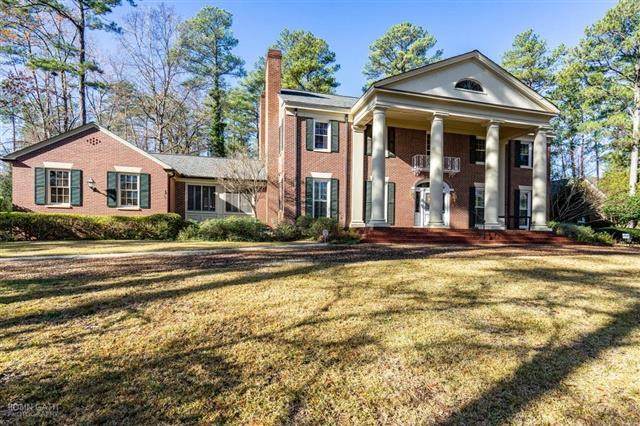 210 Lakeside Drive - Photo 1