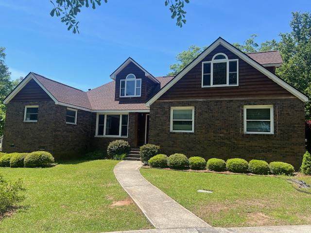 146 Lakeview Drive - Photo 1