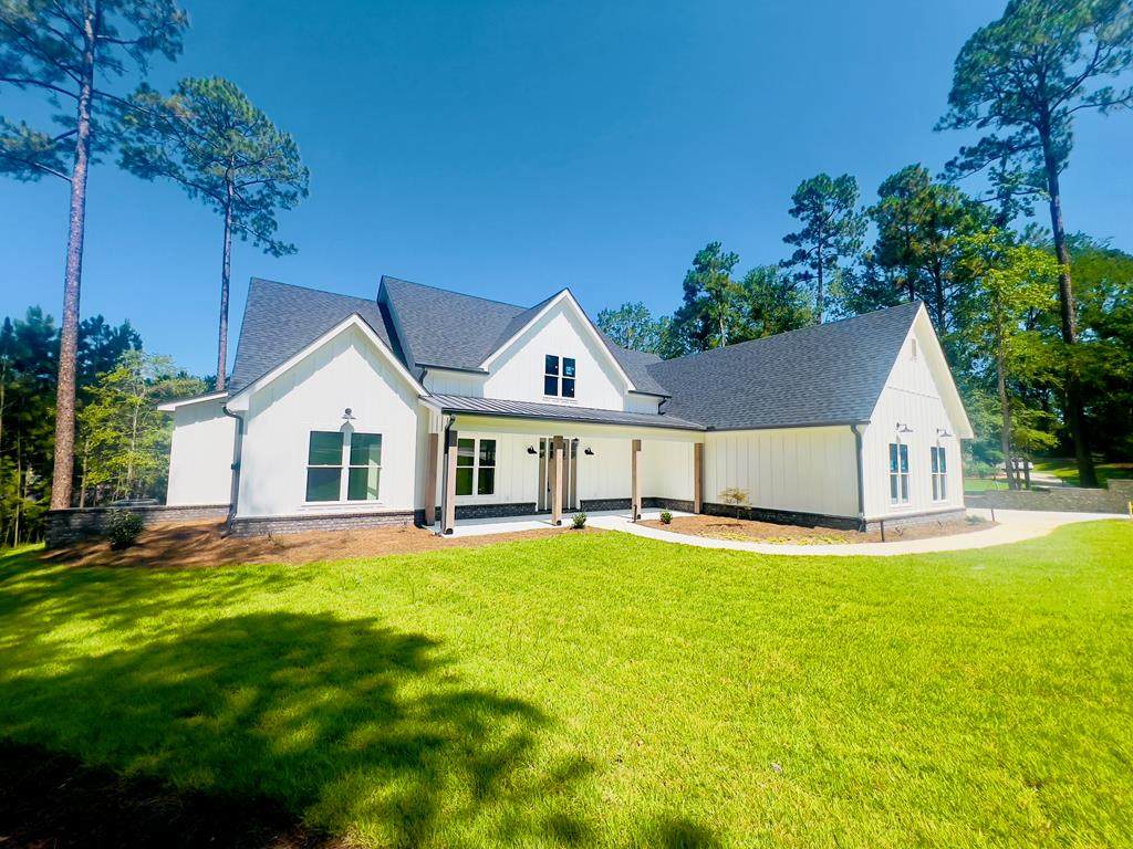 502 Eagles Way - Photo 1