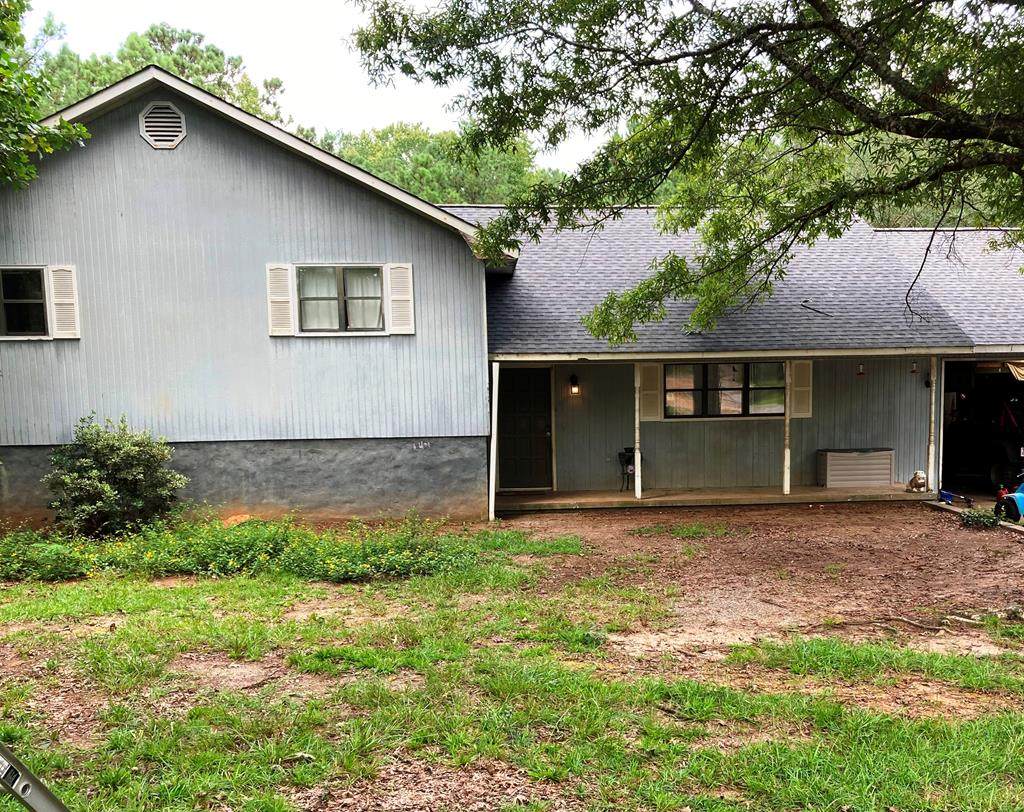 400 Kings Rd - Photo 1