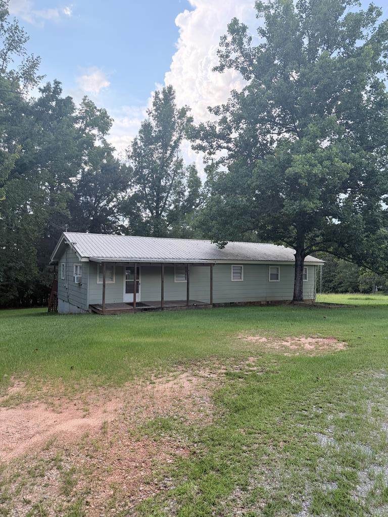 160 Macon Road - Photo 1