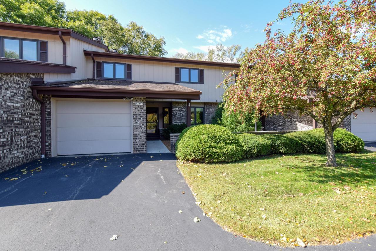 12840 Colony Dr - Photo 1