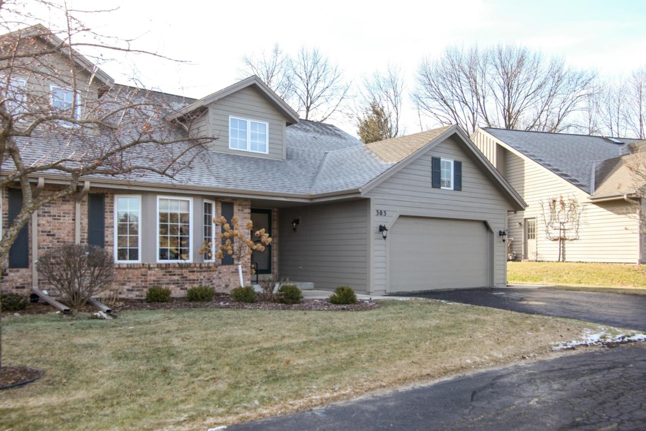 303 Deer Ridge Dr - Photo 1