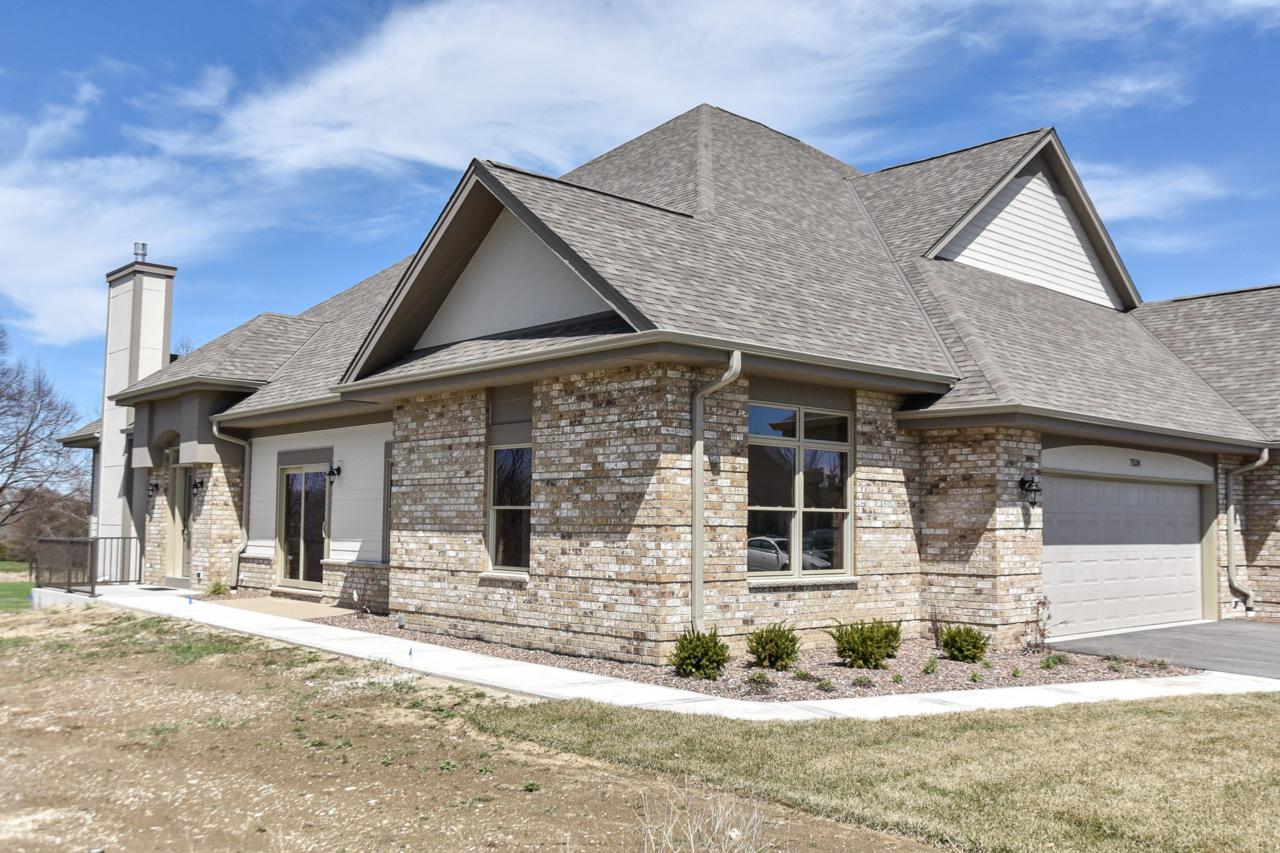 7534 Tuckaway Pines Cir - Photo 1