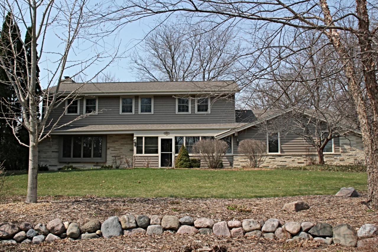 2125 Le Chateau Dr - Photo 1