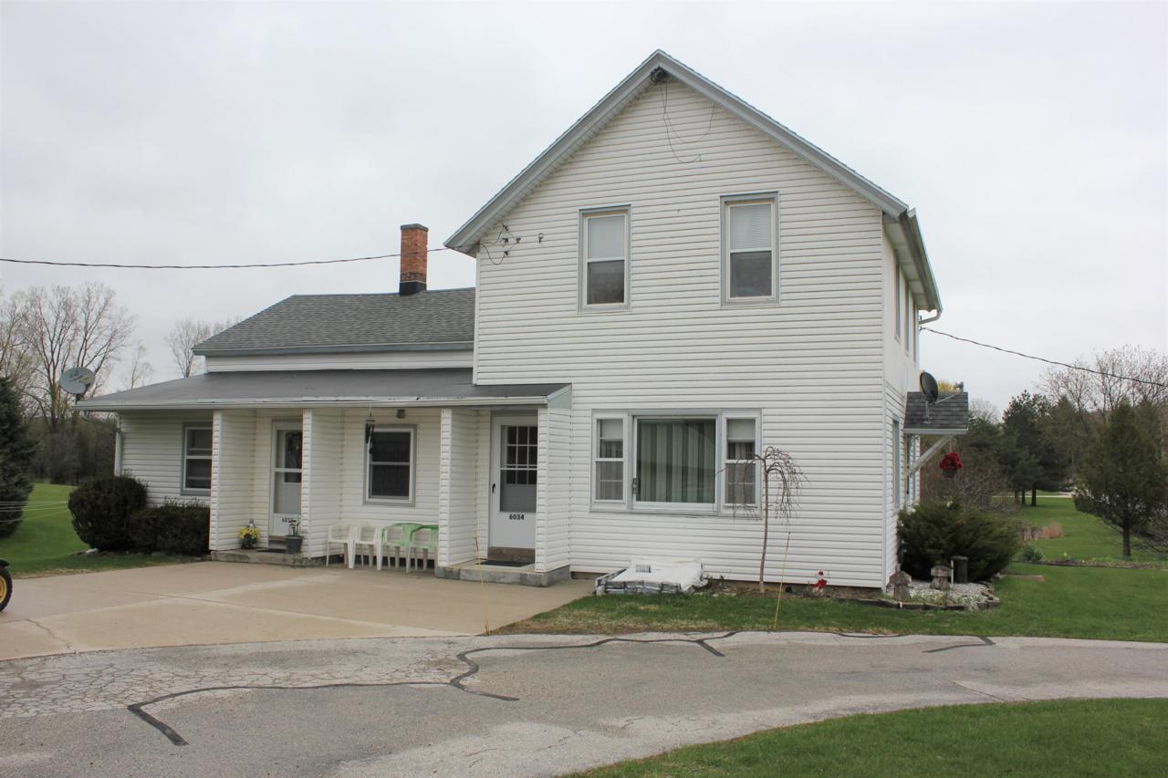 W6032 Badger Rd - Photo 1