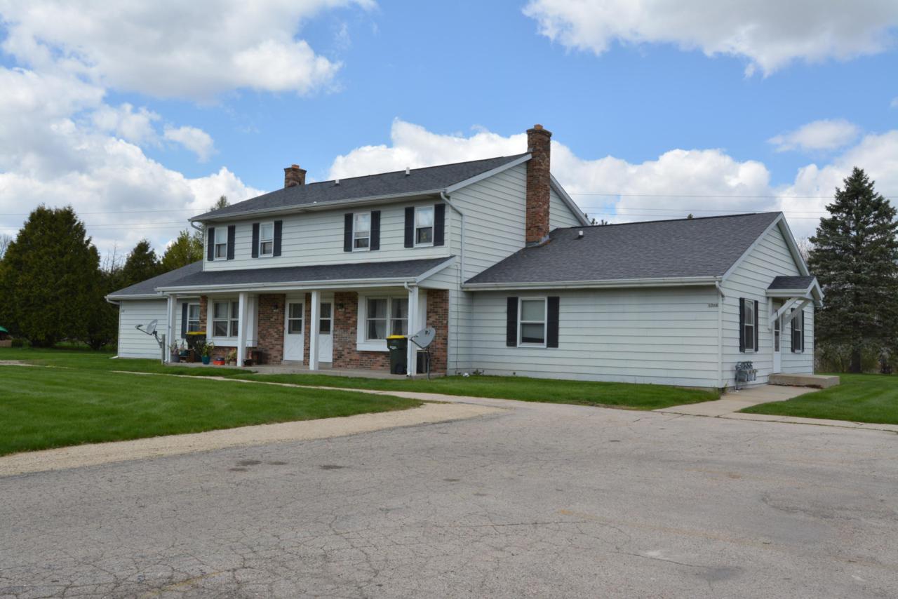 1362 Honeysuckle Rd - Photo 1