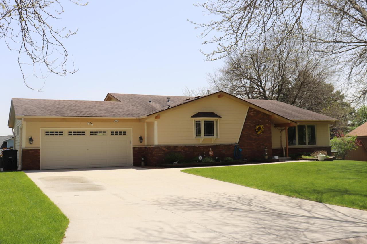3615 Central Ave - Photo 1