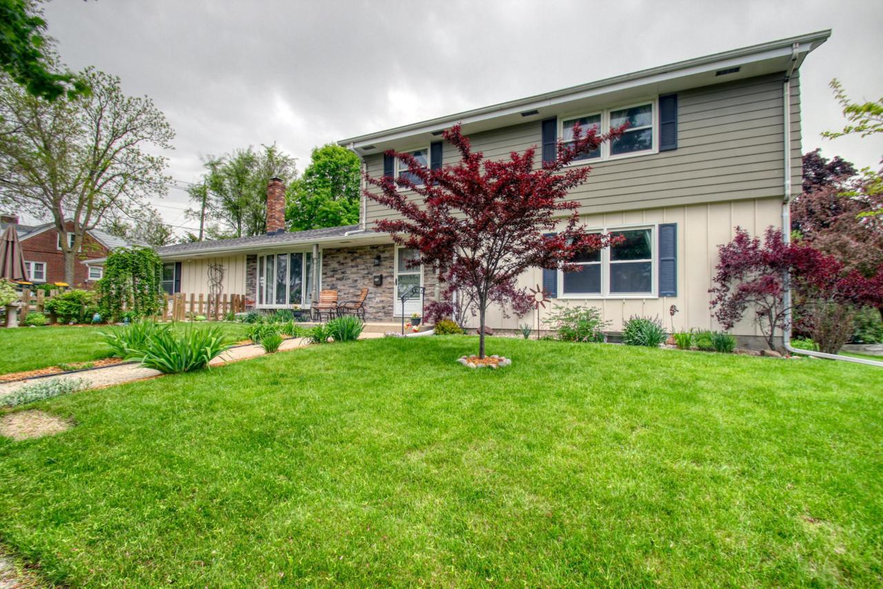 1106 Chestnut St - Photo 1