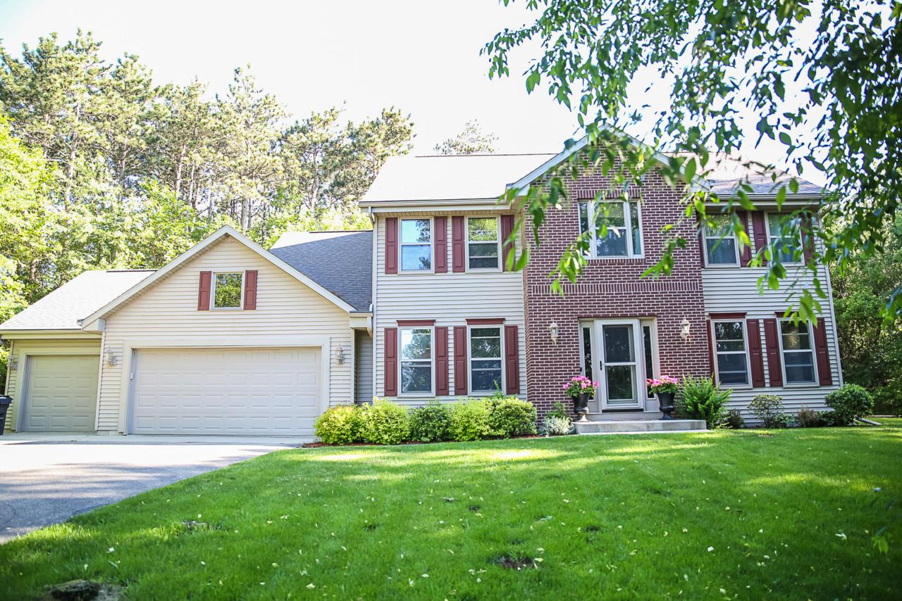 W5952 Lee Dr - Photo 1