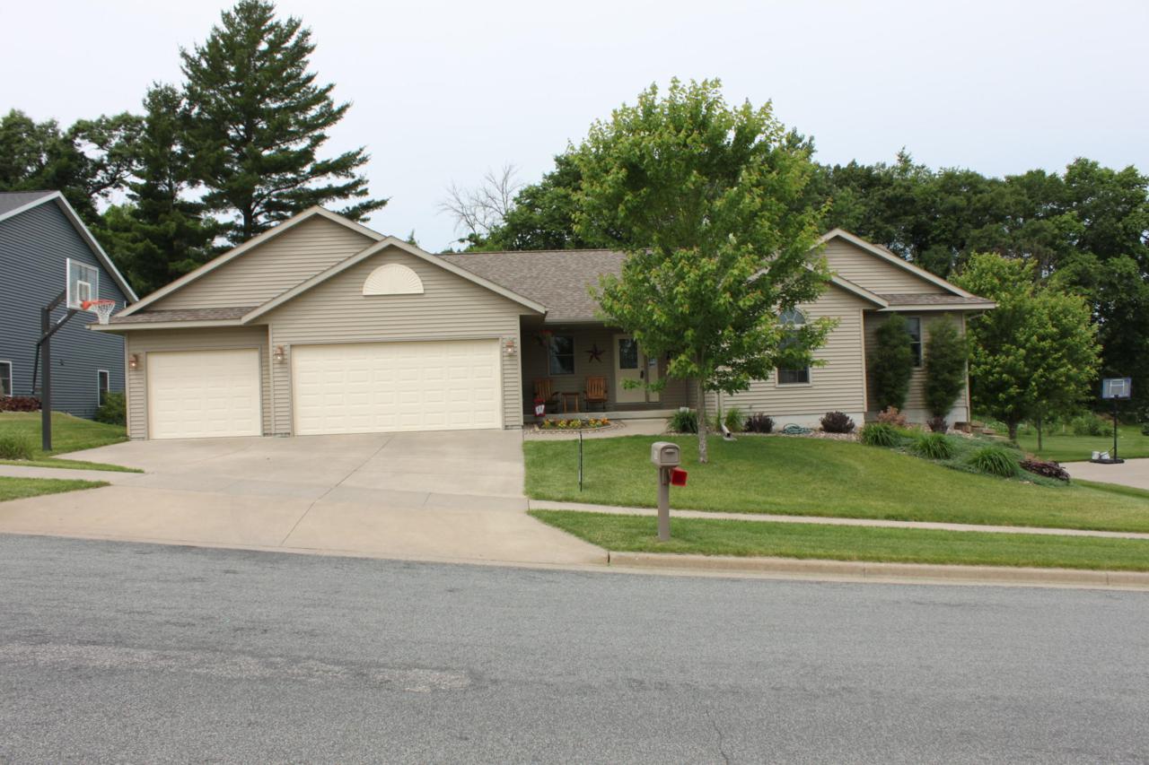 508 Deerwood St - Photo 1