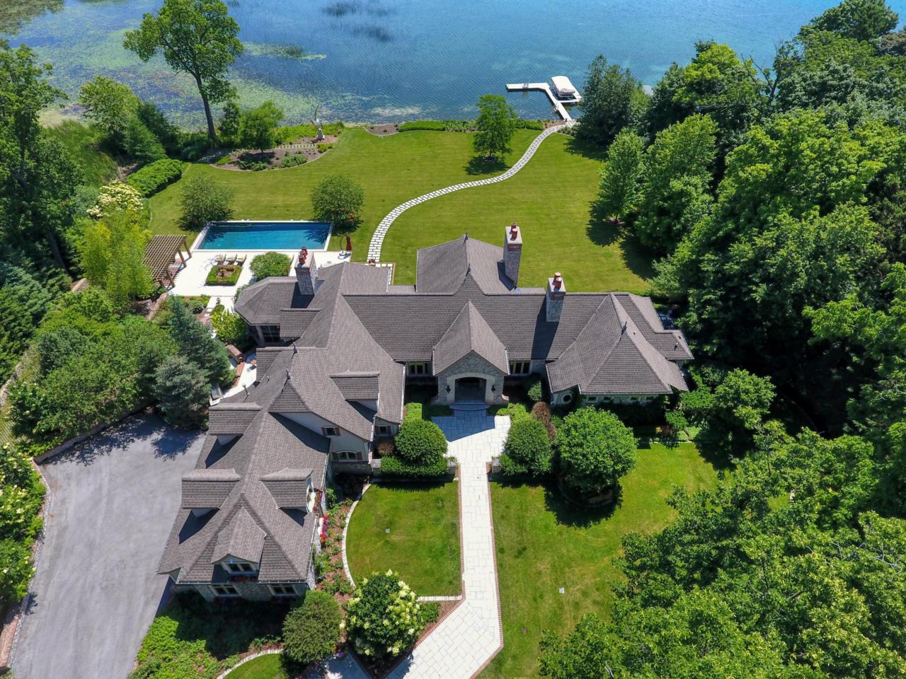 3934 Hickory Ln - Photo 1