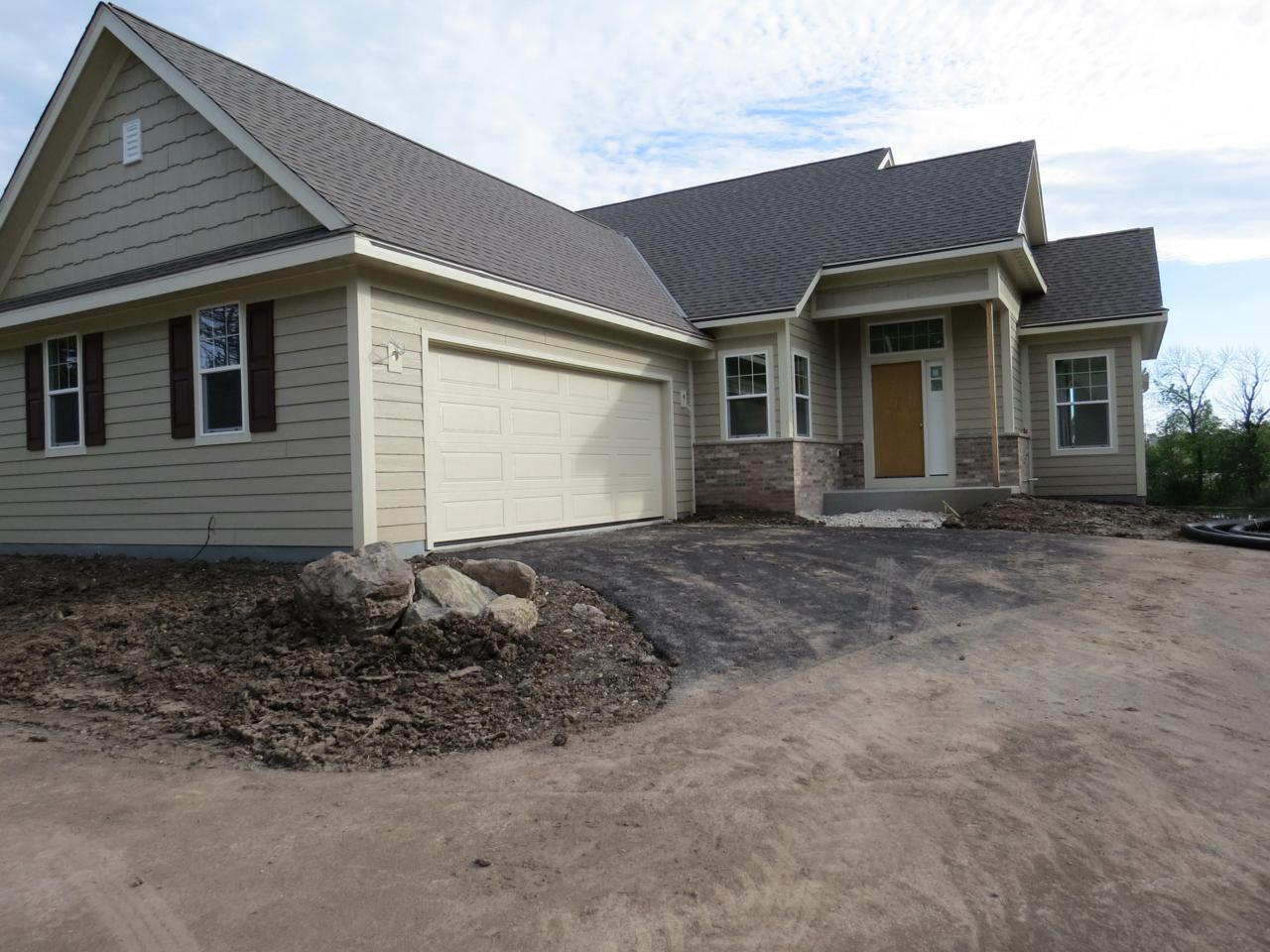 17955 Ashlea Dr - Photo 1