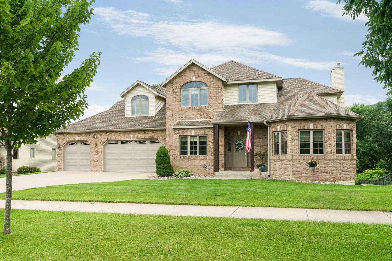 5230 Creekside Pl - Photo 1