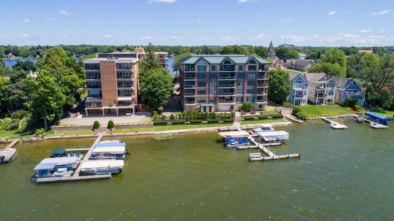 326 Lake Rd - Photo 1